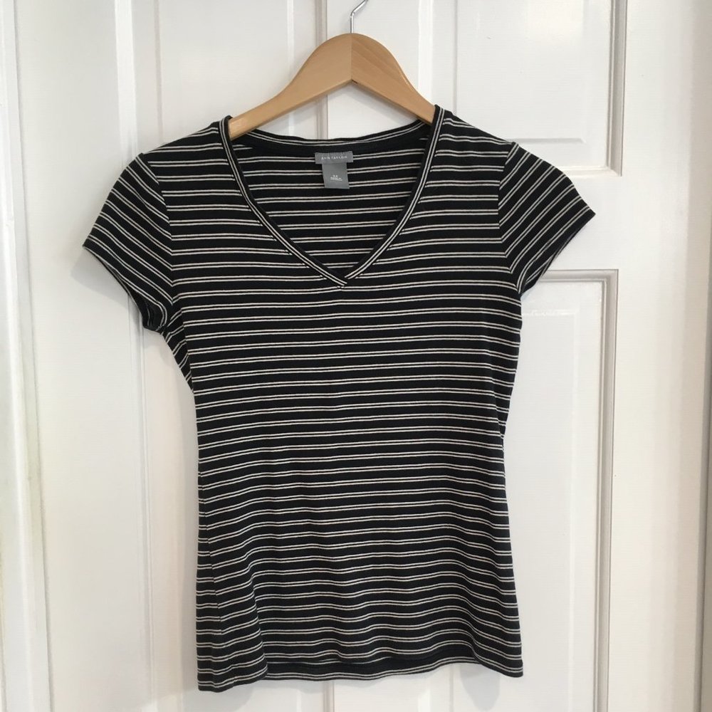 Ann Taylor Black with White Stripe V Neck Top XS